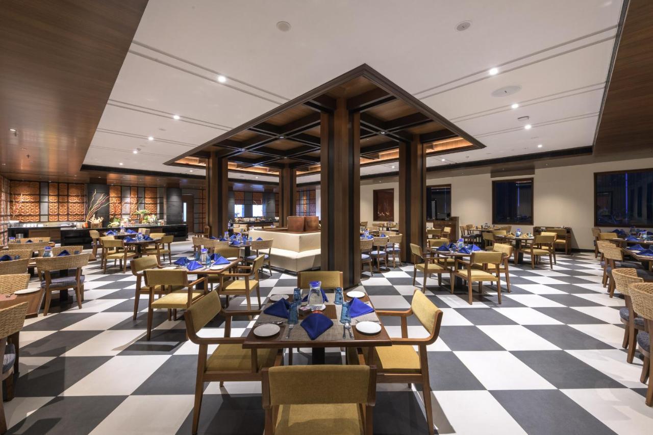 Hotel Club Mahindra Ashtamudi Nīndakara Zewnętrze zdjęcie
