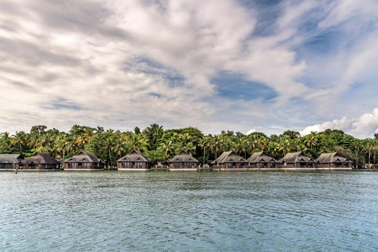 Hotel Club Mahindra Ashtamudi Nīndakara Zewnętrze zdjęcie