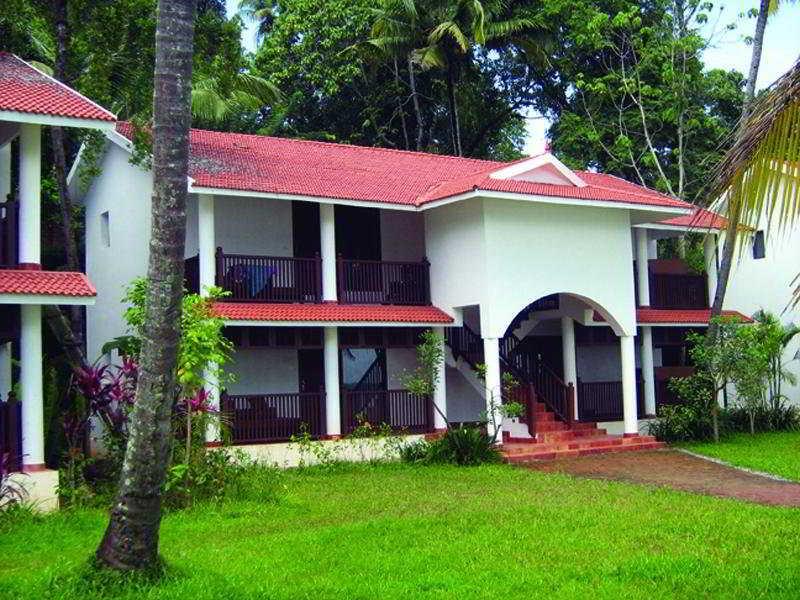 Hotel Club Mahindra Ashtamudi Nīndakara Zewnętrze zdjęcie
